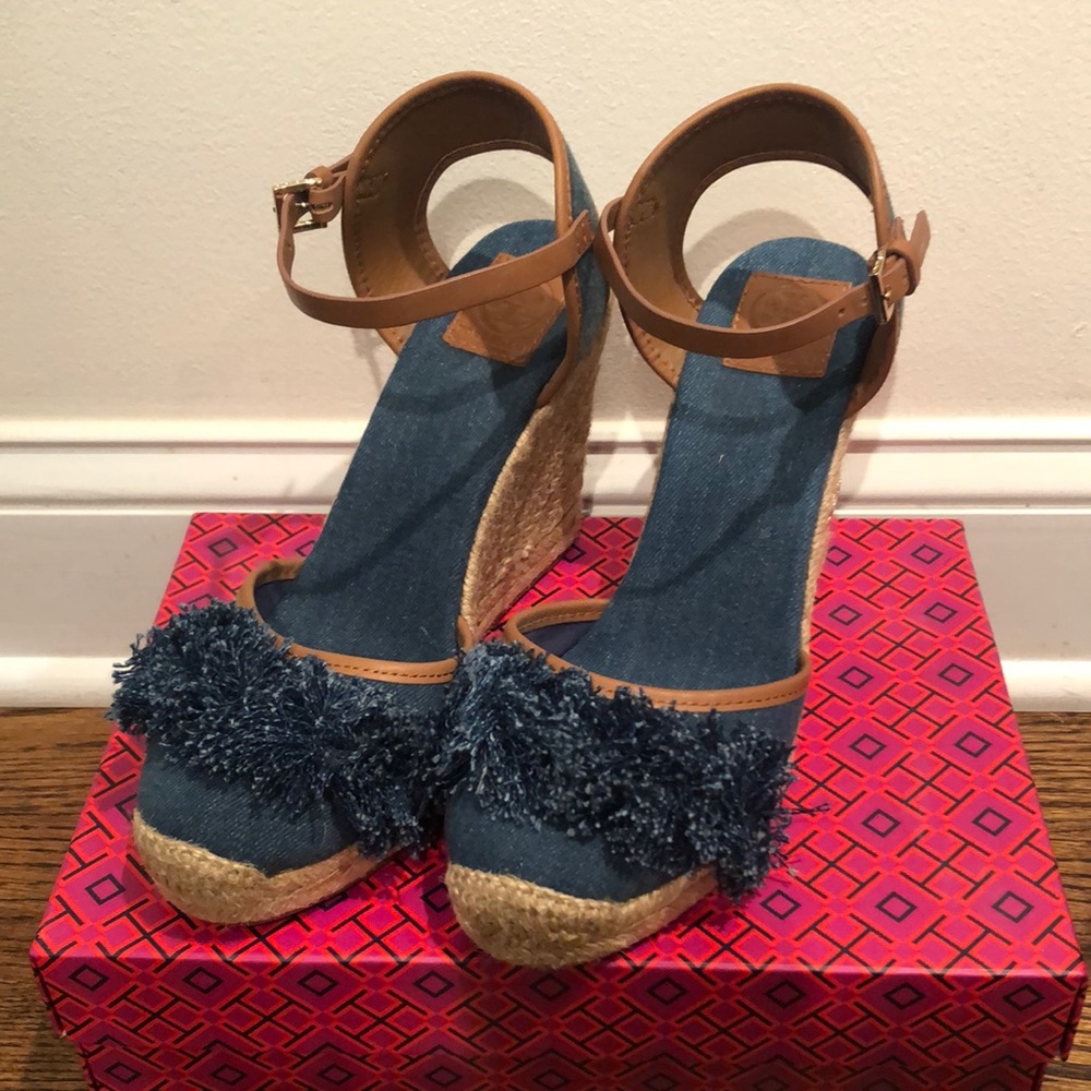 Tory Burch espadrille style denim wedge shoe. Size 10. Never worn.